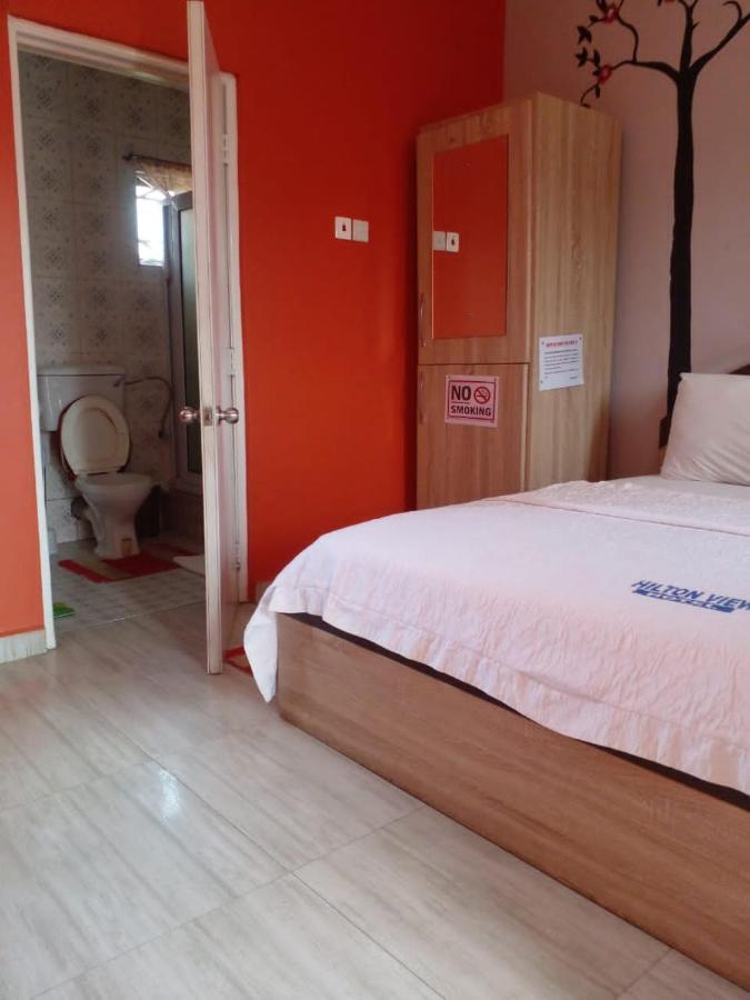 Ogbodjo Hilton View Hotel מראה חיצוני תמונה
